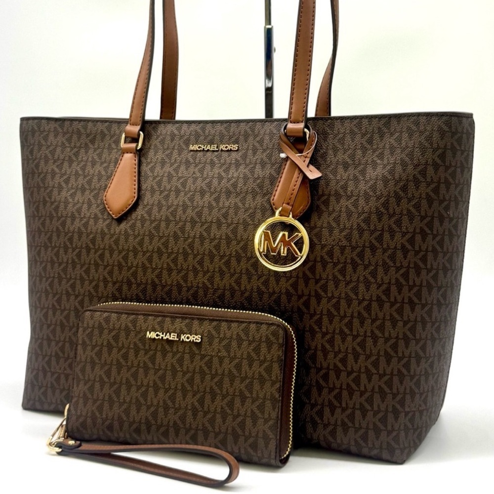 Michael Kors Sheila Large Logo Tote Bag & Matching Flat Phone Case Wallet Brown